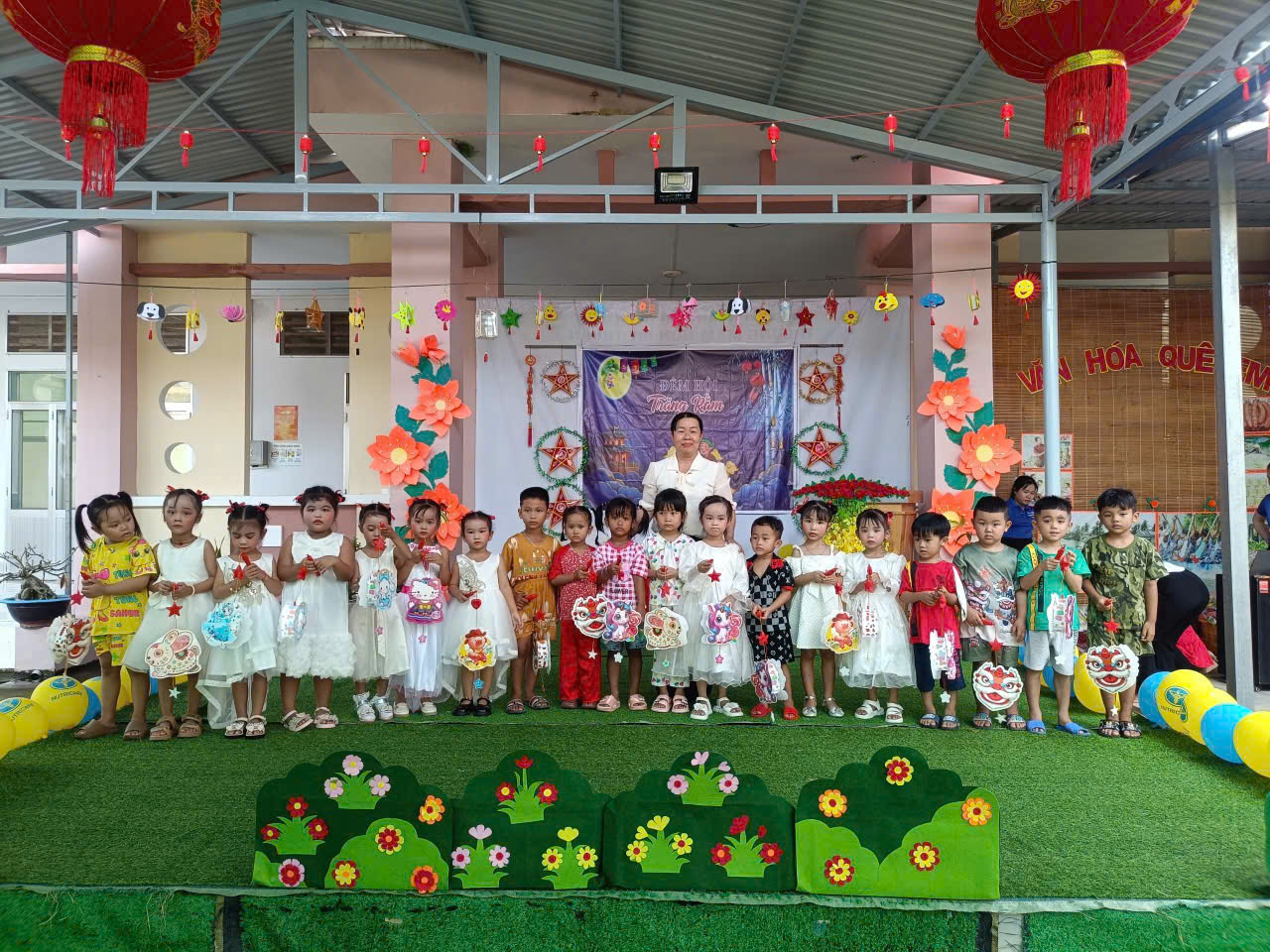 TRƯỜNG MN MỸ THUẬN TỔ CHỨC TRUNG THU CHO CÁC BÉ